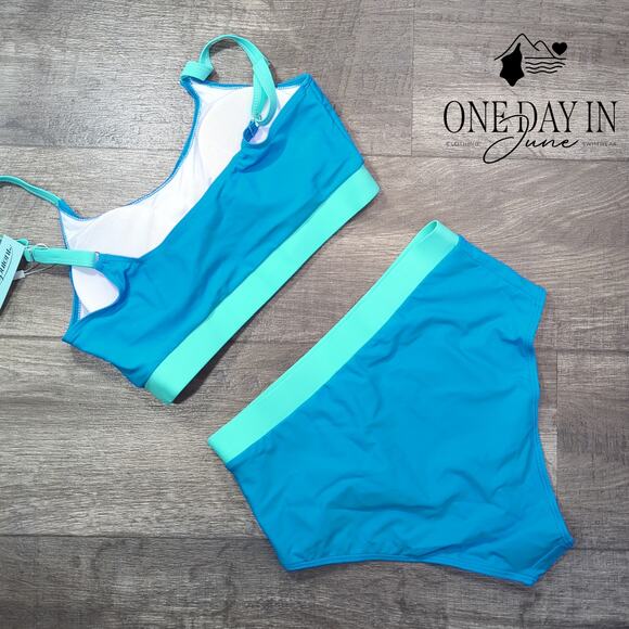 Adisputent Crop Bikini Swimsuit Size M - Picture 7 of 7